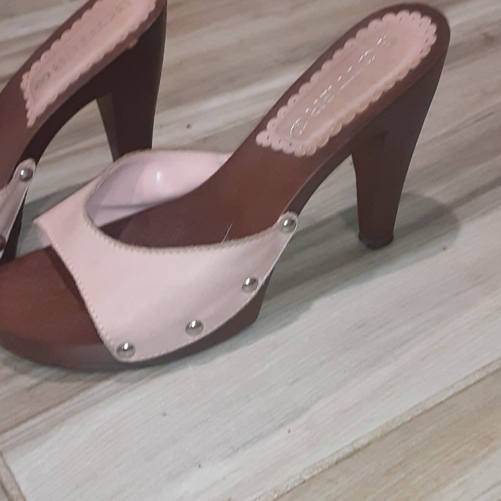 Botter Sandals - image 2